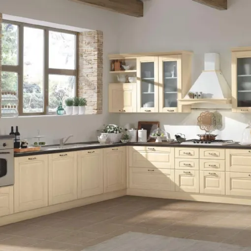 Cucina Classica Bea in legno laccato Panna di Net Cucine