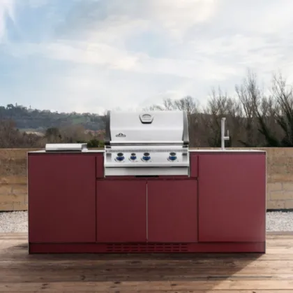 Cucina da esterno Via Nolfi in acciaio inox laccato bordeaux di OF Outdoor kitchens